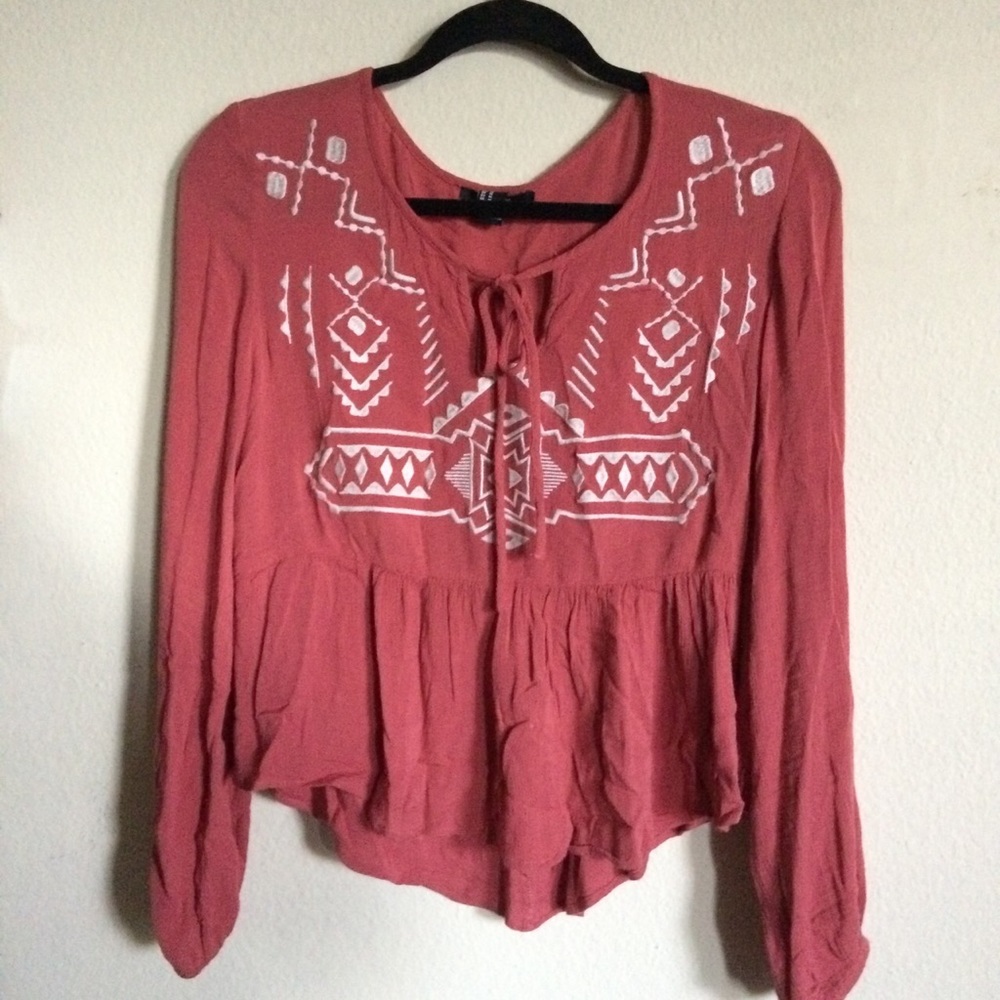 Peachy f21 tribal top